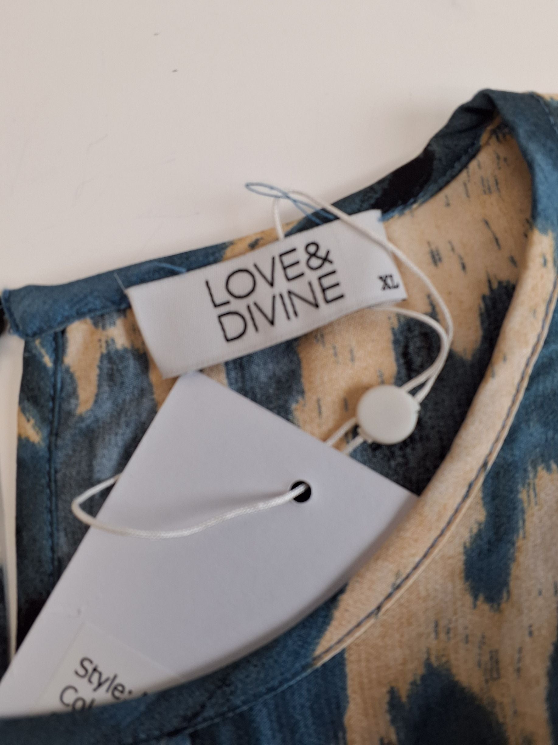 Love & Divine bluse